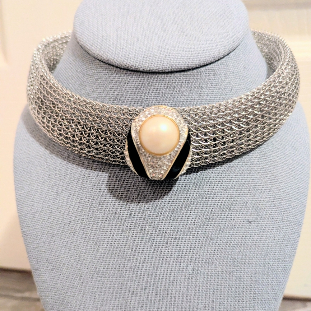 Vintage 80s Silver Mesh Rhinestone Faux Pearl Statement Choker